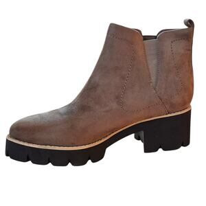 BC Footwear Fight for Your Right Ankle Boot Size 9.5 NWB